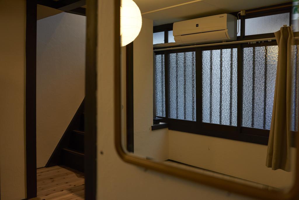 Guest House Connection Karasuma Gojo Kiotó Kültér fotó